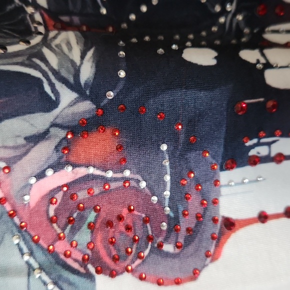 NWOT! Skull stud & diamond stretch top goth - Picture 4 of 11